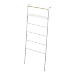 YAMAZAKI Home Tower Leaning Ladder With Shelf White
